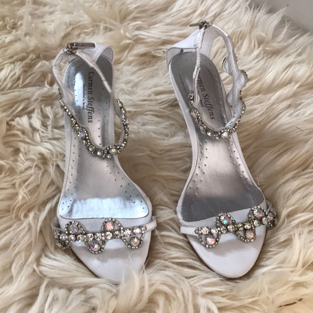 Carmen Steffens heels